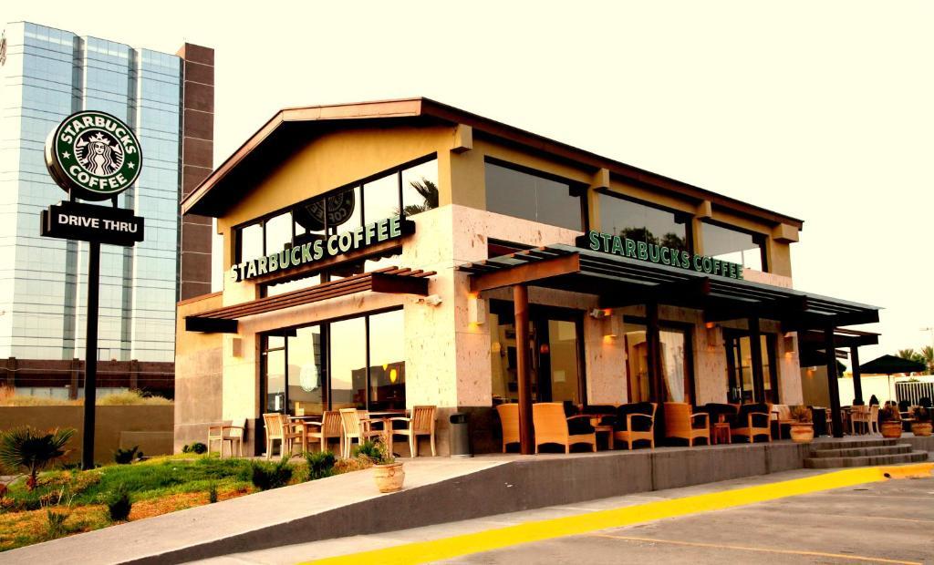 Quinta Dorada Hotel & Suites Saltillo Exterior photo